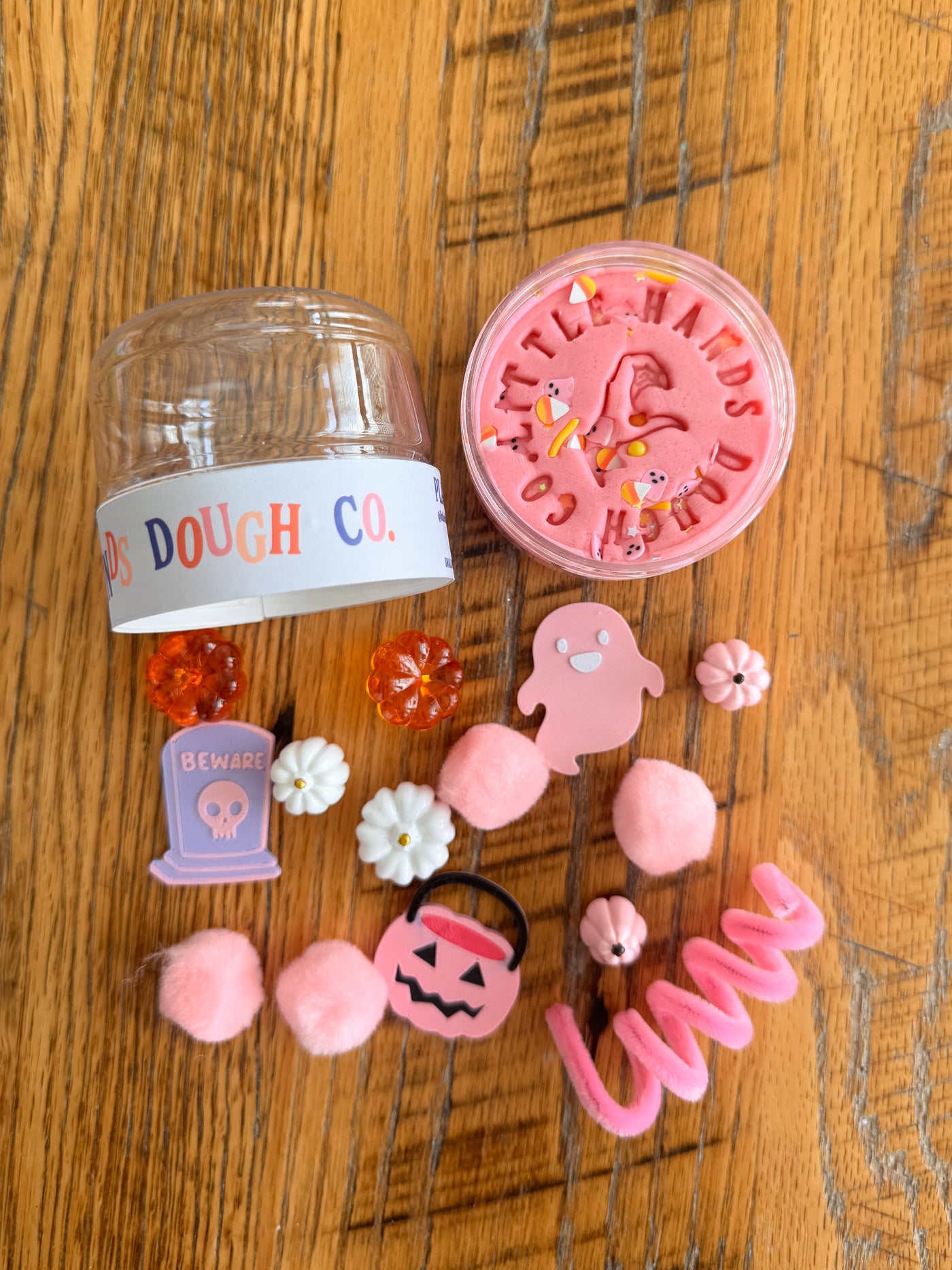 Pink-O-Ween Mini Playdough To-Go Jar