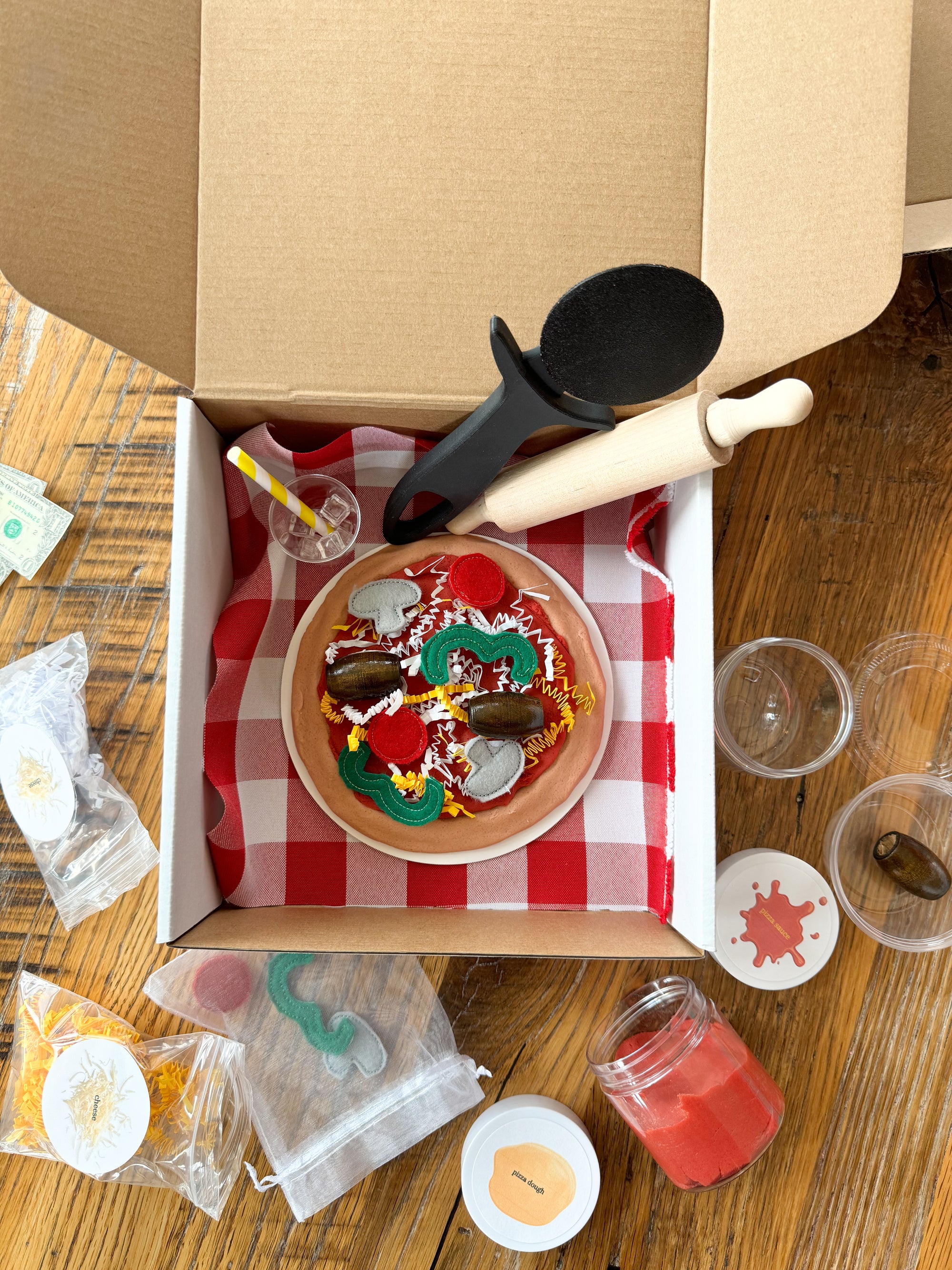 Build-A-Pizza Playdough Kit