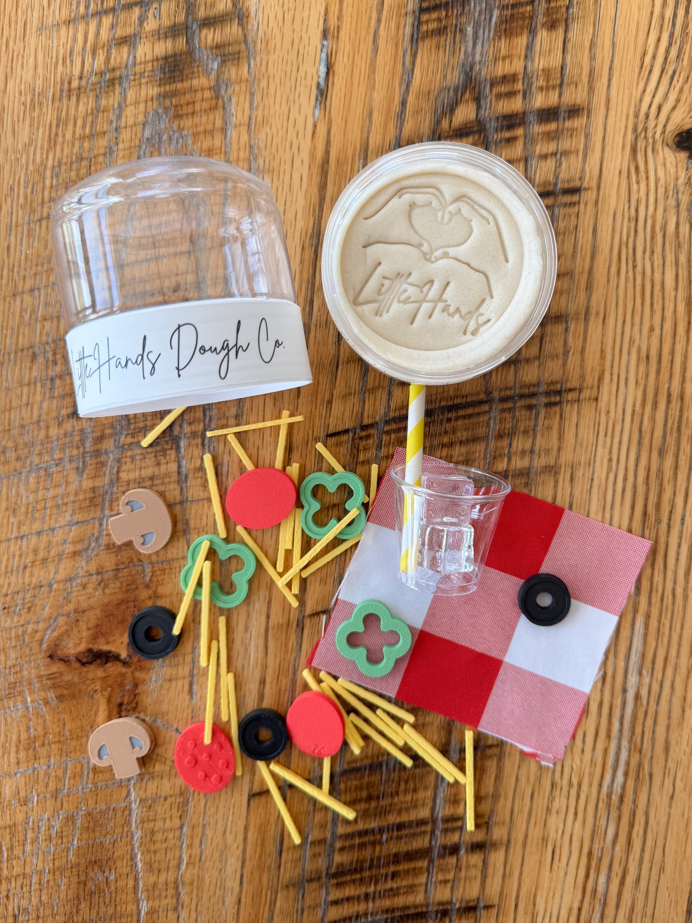 Pizza Playdough To-Go Jar