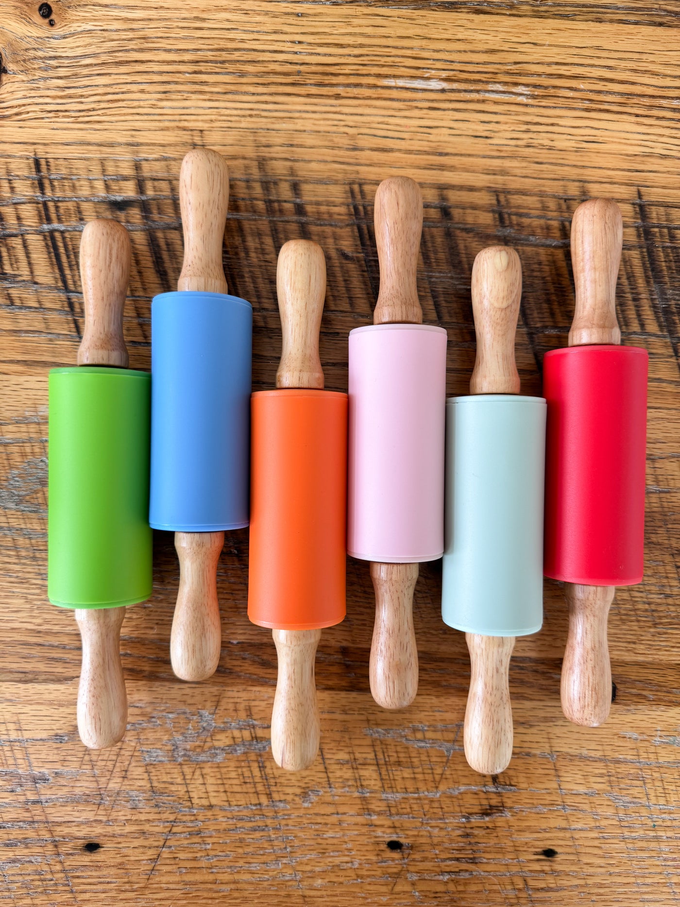 Silicone rolling pins