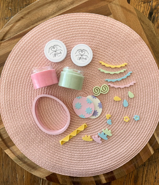 Decorate an Easter Egg Mini Playdough Kit