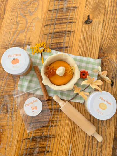 Pumpkin Pie Playdough Kit