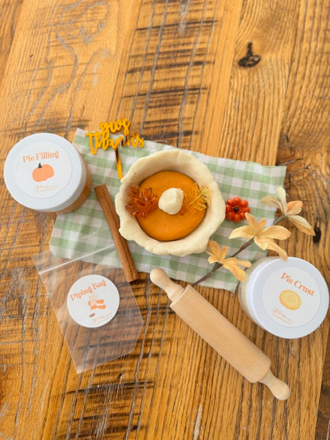 Pumpkin Pie Playdough Kit