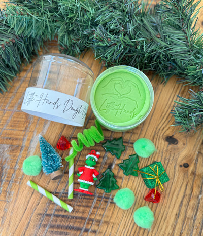 Grinch Playdough To-Go Jar