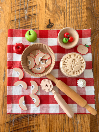 Apple Pie Playdough Kit