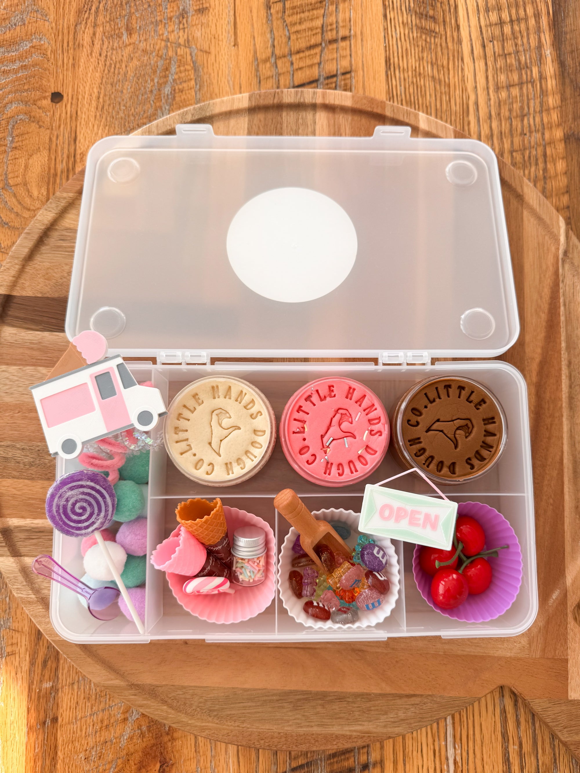 Sweet Tooth Playdough Kit